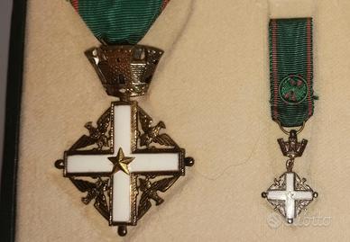 Set completo Cavaliere Ordine al Merito OMRI