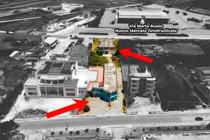 Lotto 2600mq + 2 Edifici commerciali + 3 piazzali