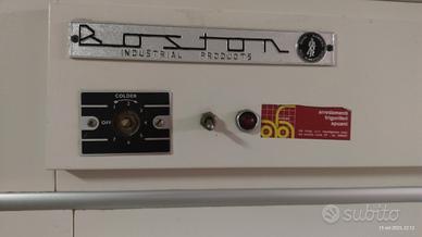 Frigorifero professionale non funzionante 