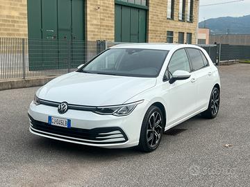 Golf 8 1.0 ADATTA A NEOPATENTATI