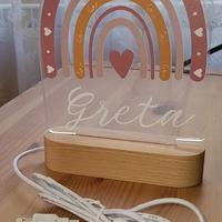 Lampada con nome Greta con arcobaleno rosa