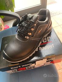 Scarpe antinfortunistiche