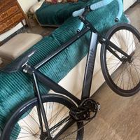 La bomba iride modena
