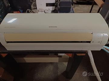Climatizzatore Samsung 12000 BTU monosplit