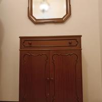 Mobiletto Classico in Legno
