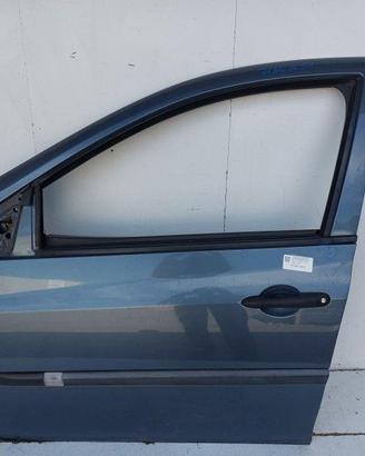 7751479112 PORTA ANTERIORE SX RENAULT CLIO III (B8