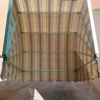 Tenda da sole richiudibile