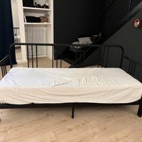 Divano letto singolo e matrimoniale ikea