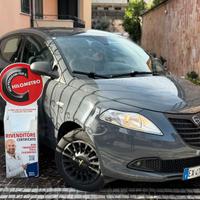 Lancia Ypsilon 0.9 TwinAir 85 CV 5 porte Metano Ec