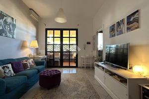 3 LOCALI A CAMPI BISENZIO