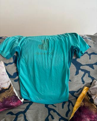 T shirt Deliveroo usate