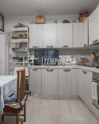 BILOCALE CON INGRESSO INDIPENDENTE E GARAGE