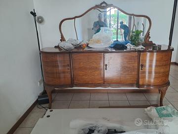 Credenza in stile Chippendale italiano