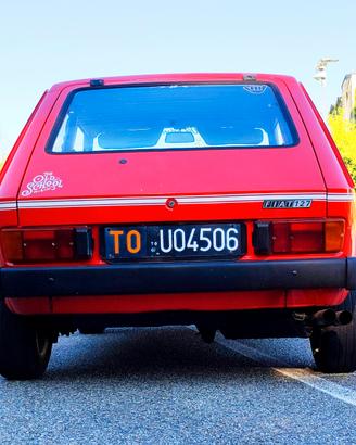 FIAT 127 L -1979- old school - rosso corallo