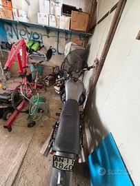 Moto Guzzi Florida 650