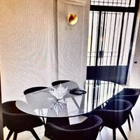 Tavolo riunioni con 9 sedie