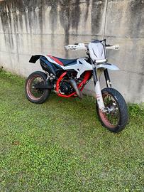 beta 50 track