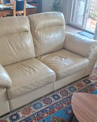 2 Divani in Vera Pelle Pieno Fiore Beige .