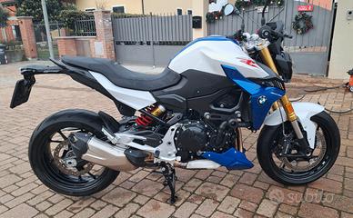 Bmw f 900 r - 2023