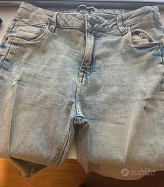 jeans strappati azzurri