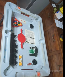Tavolo da gioco con ping pong biliardo e gioco