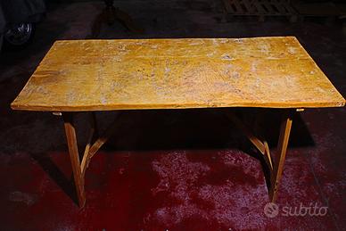 Tavolo a Cavalletto in Radica di Pioppo fine '800