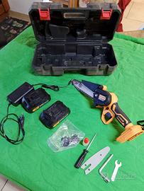 Motosega a batteria 