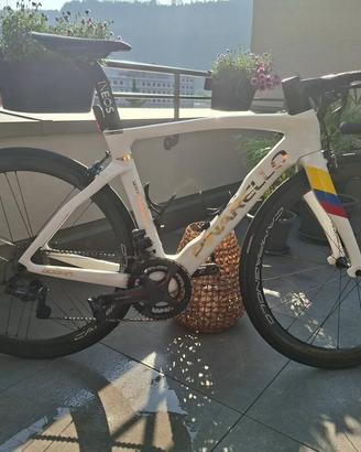 Pinarello Dogma F Campagnolo Super Record EPS 12