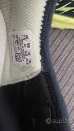 Scarpe calcetto taglia 41