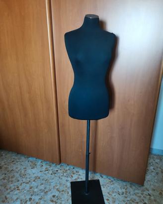 Manichino sartoriale 