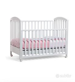 Lettino neonato Giordani, completo di materasso.