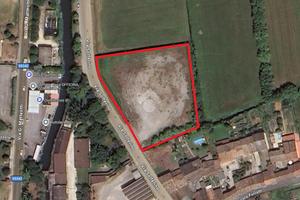 TER. RESIDENZIALE A ACQUANEGRA SUL CHIESE