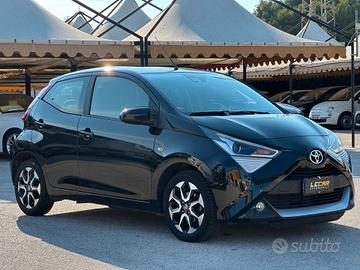 TOYOTA Aygo Connect 1.0 VVT-i 72 CV 5 porte x-fun