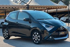 TOYOTA Aygo Connect 1.0 VVT-i 72 CV 5 porte x-fun