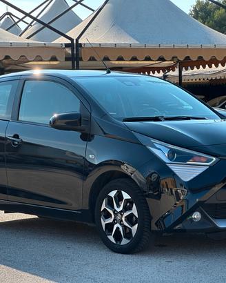 TOYOTA Aygo Connect 1.0 VVT-i 72 CV 5 porte x-fun
