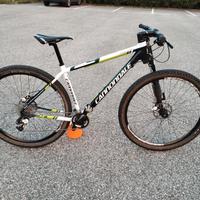 Mountain bike Cannondale Lefty F29