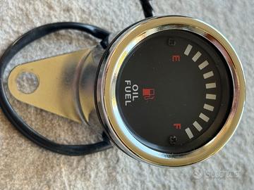 Inicatore livello carburane