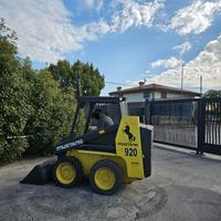 P179- Mini Pala 16 q Mustang 920