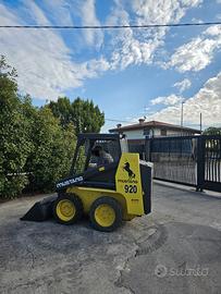 P179- Mini Pala 16 q Mustang 920