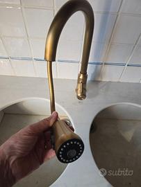 Miscelatore lavello cucina doccetta estraibile