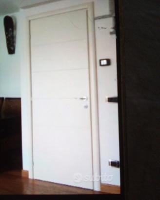 Porta  a battente