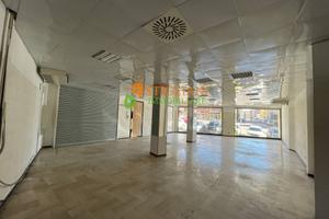 Locale commerciale, semicentro - Campobasso