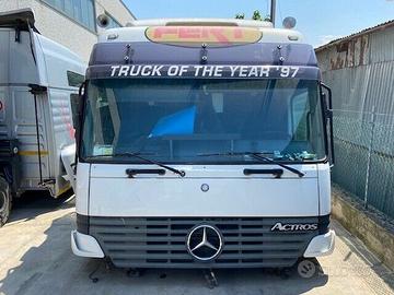 Cabina mercedes actros 2548
