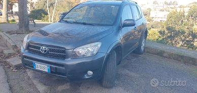 toyota rav 4 2.2 td