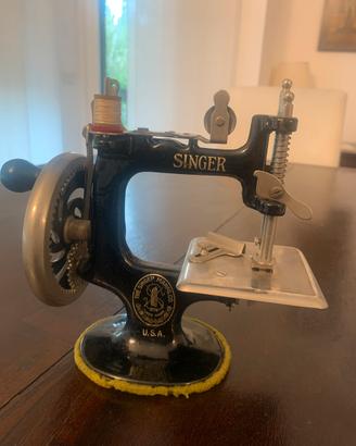 Rara Singer Sewhandy modello 20 (1910) Ghisa-U.S.A