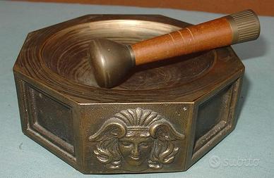 Posacenere con stemma Arsenale di Piacenza