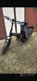 Bici elettrica engwe con acceleratore come nuova