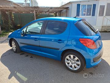 Peugeot 207 1.4 HDi 5p xt