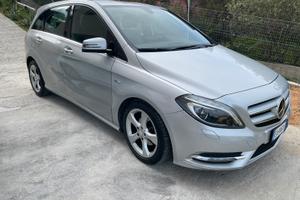 Perfetta 60 mila km originali