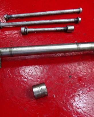 VARI PERNI DUCATI MONSTER 695